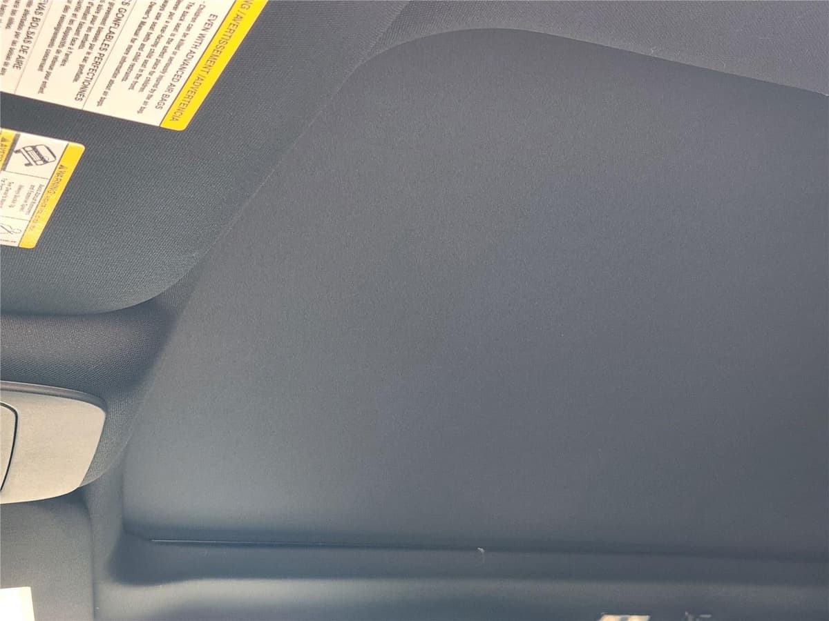 2025 Ford F-150 - Image 21