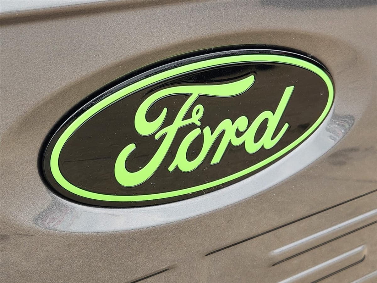 2025 Ford F-150 - Image 9