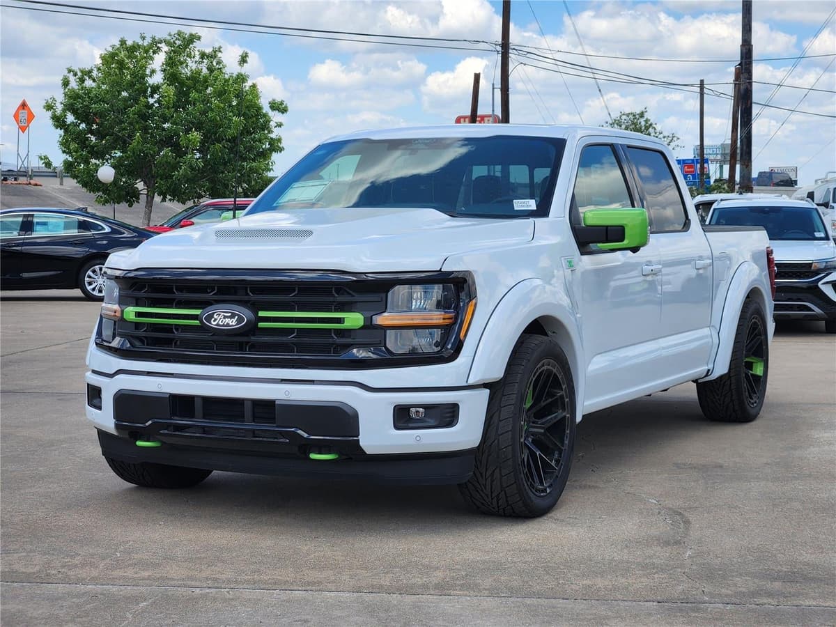 2025 Ford F-150 - Image 2