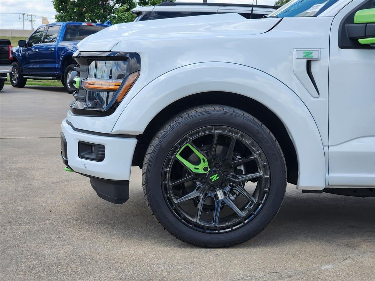 2025 Ford F-150 - Image 6