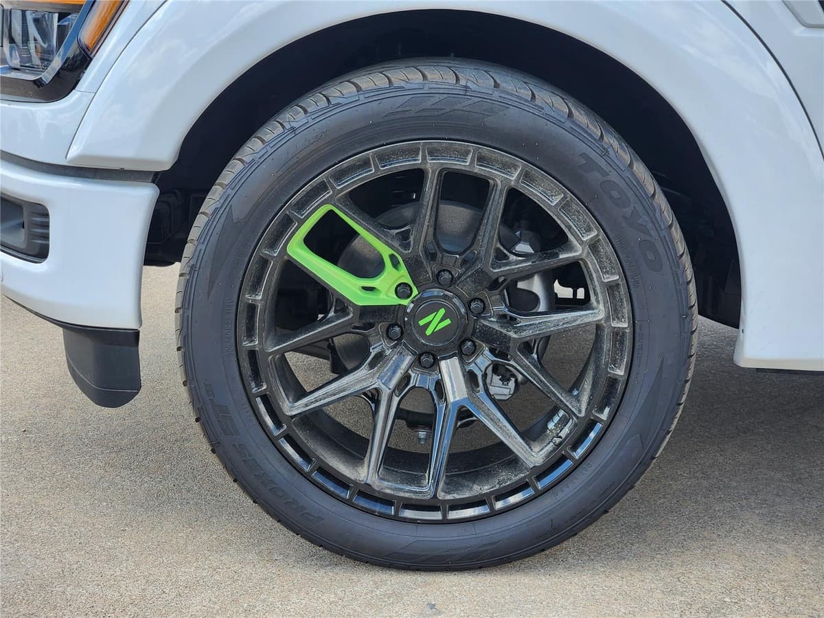 2025 Ford F-150 - Image 7