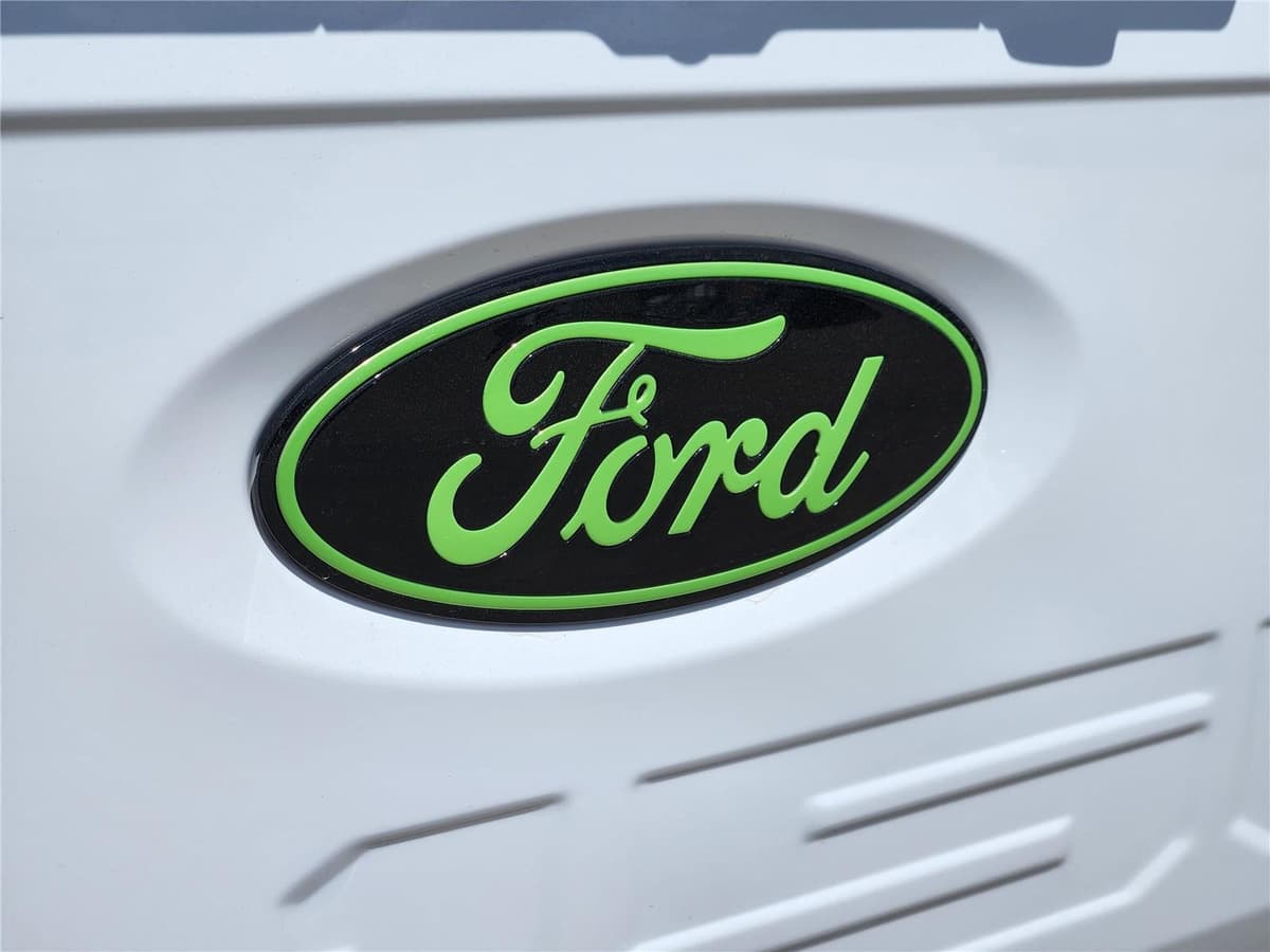 2025 Ford F-150 - Image 8