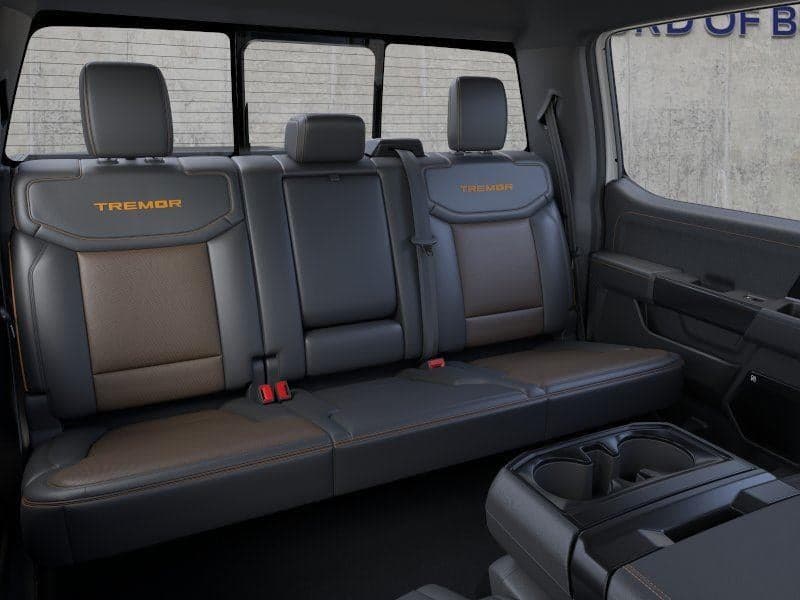 2025 Ford F-150 - Image 11