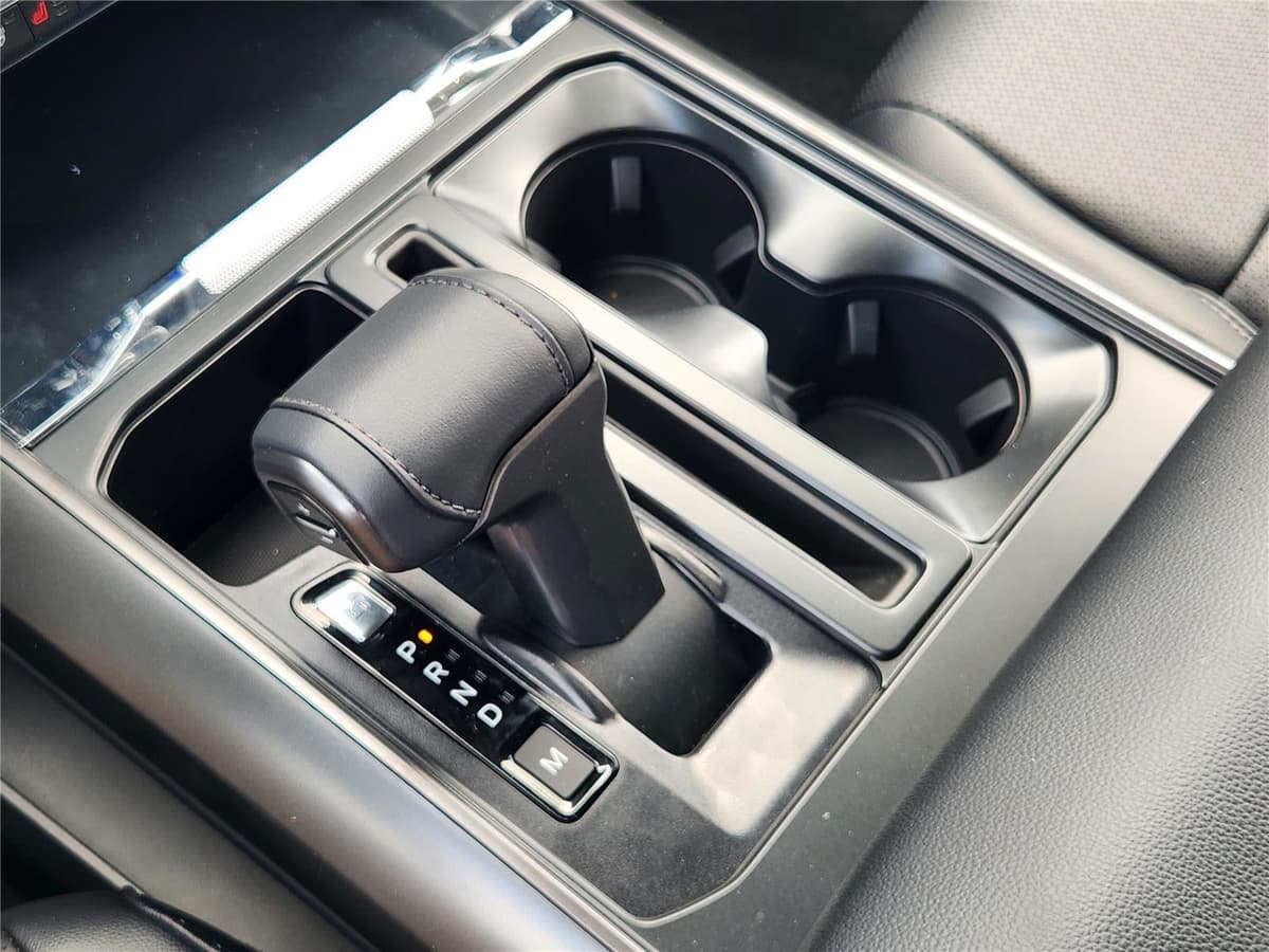 2026 Ford F-150 - Image 15