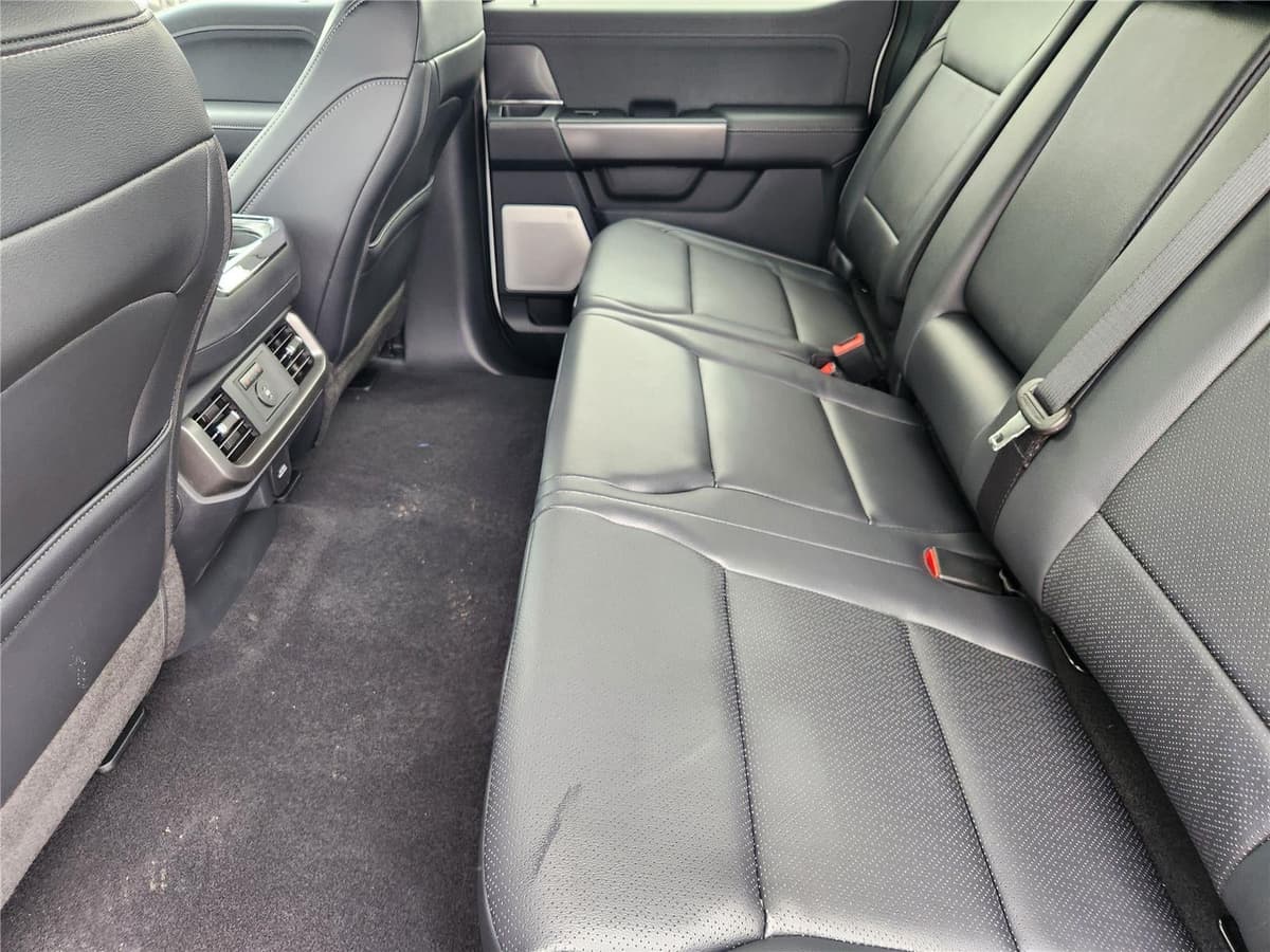 2026 Ford F-150 - Image 20