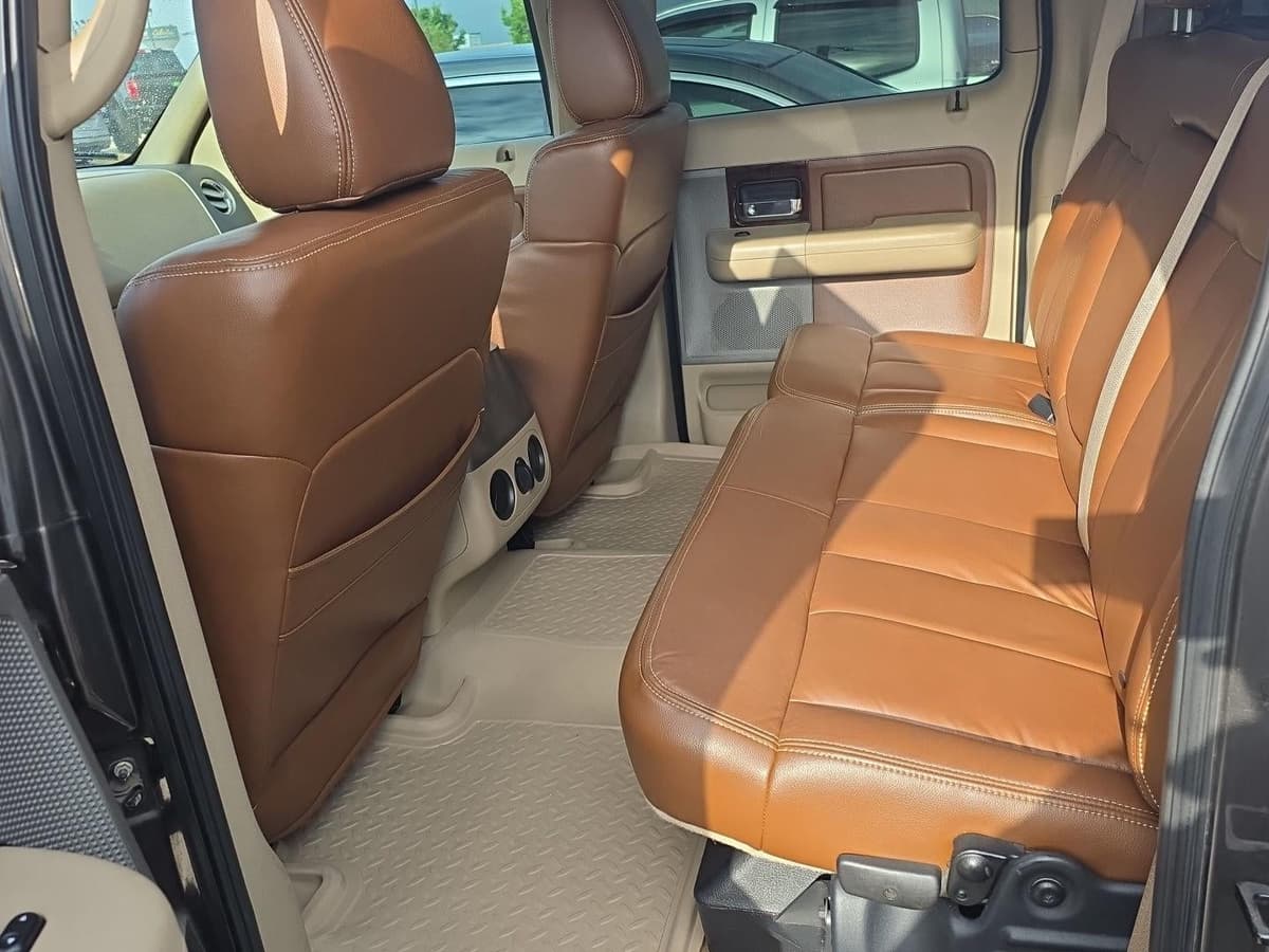 2005 Ford F-150 - Image 8