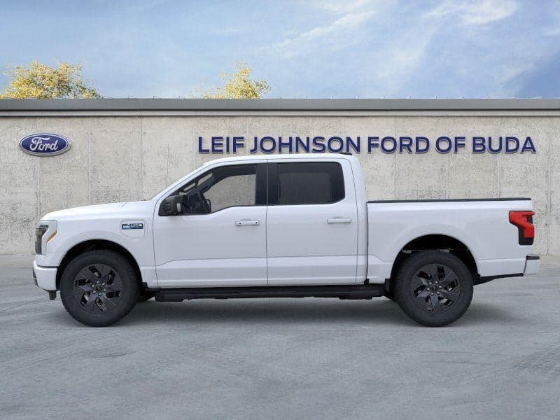 2025 Ford F-150 Lightning - Image 3
