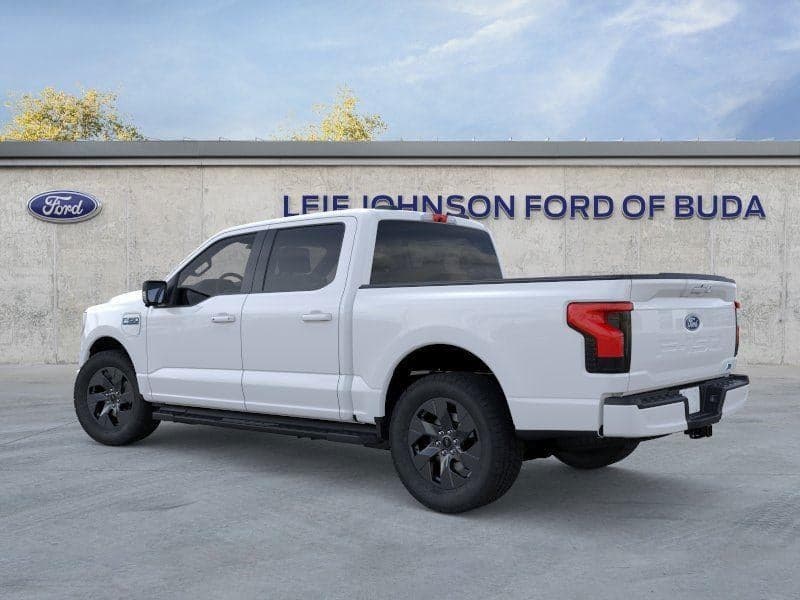 2025 Ford F-150 Lightning - Image 4