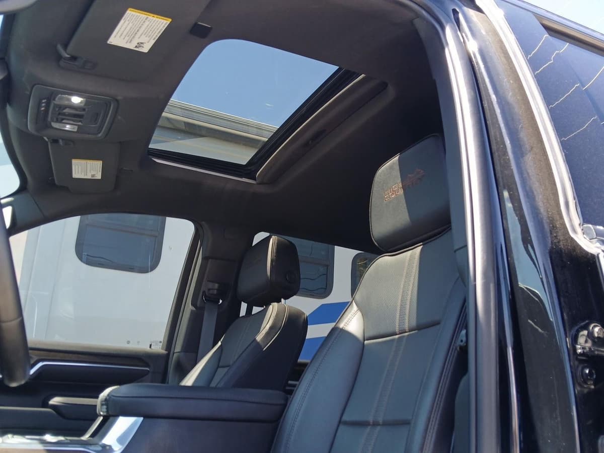2024 Chevrolet Silverado 2500HD - Image 11