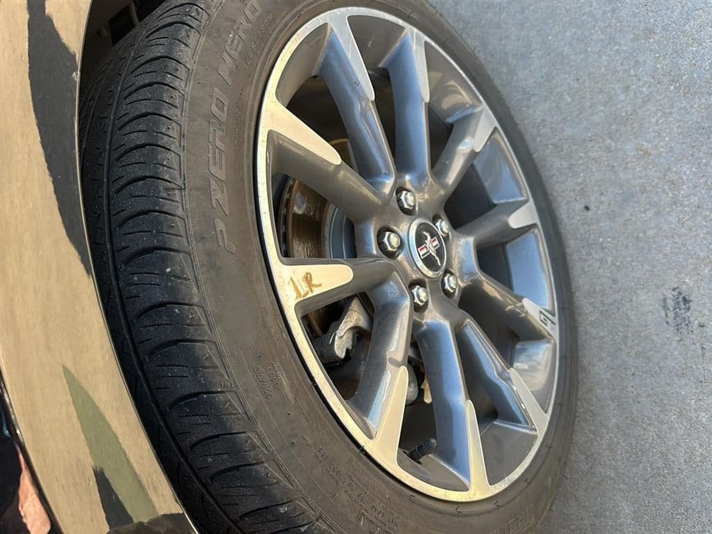 2012 Ford Mustang - Image 14