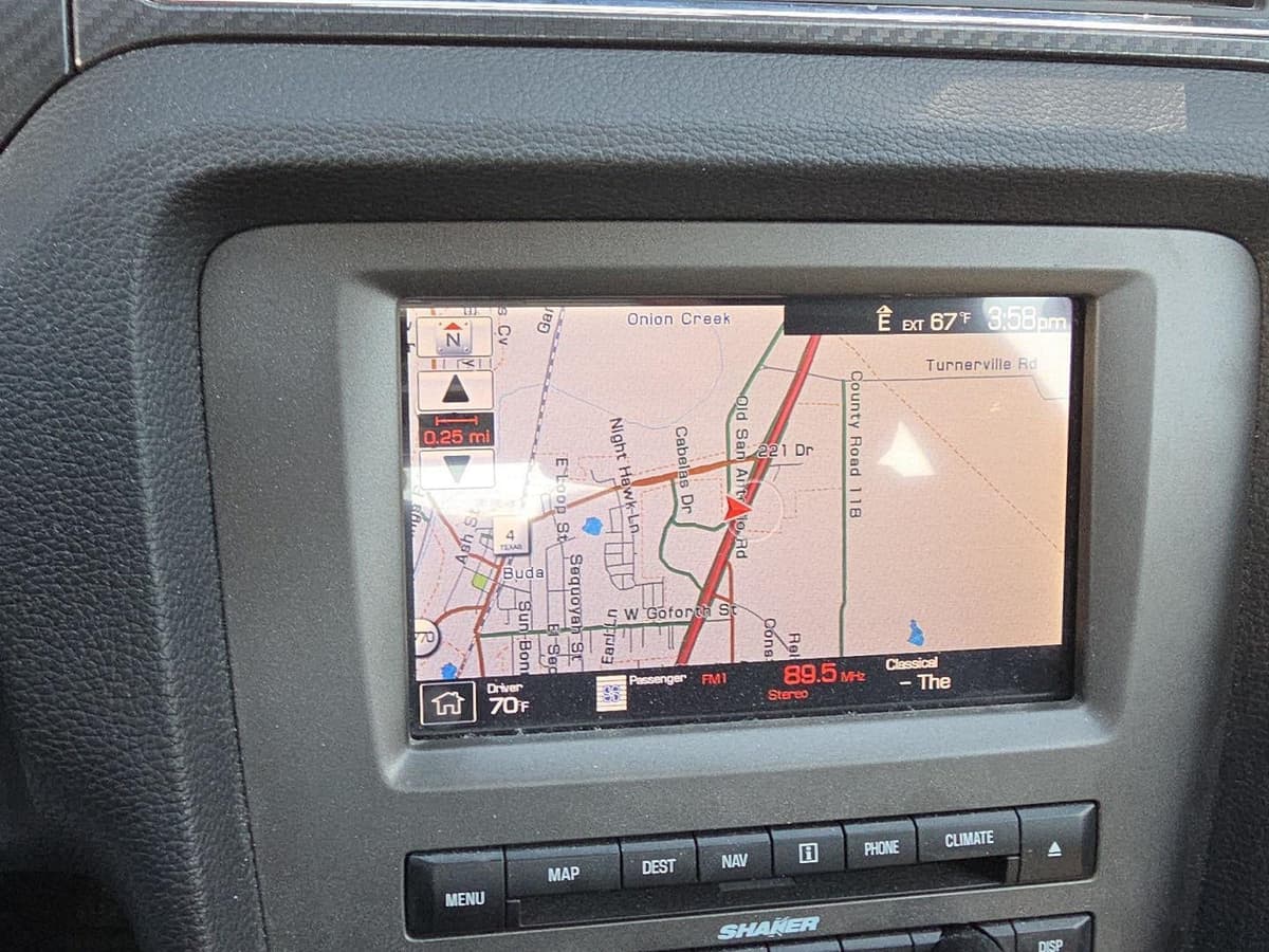 2012 Ford Mustang - Image 8