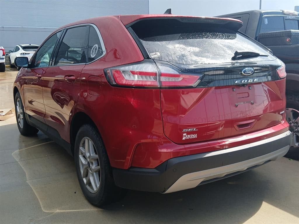 2022 Ford Edge - Image 6