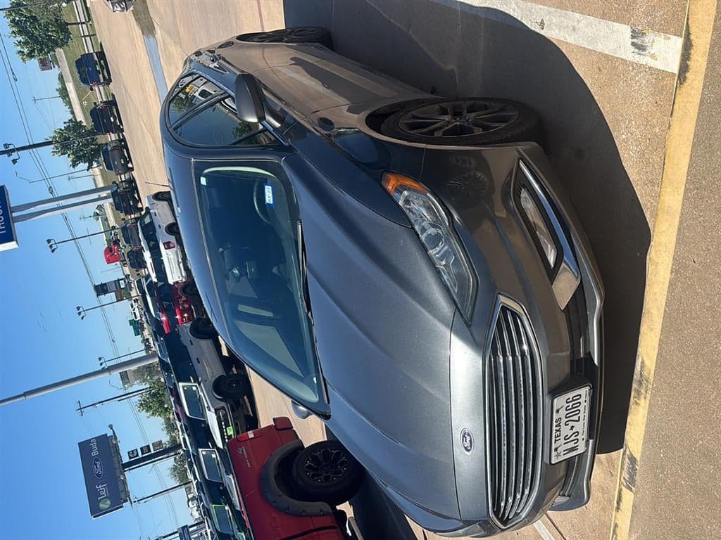 2017 Ford Fusion - Image 11