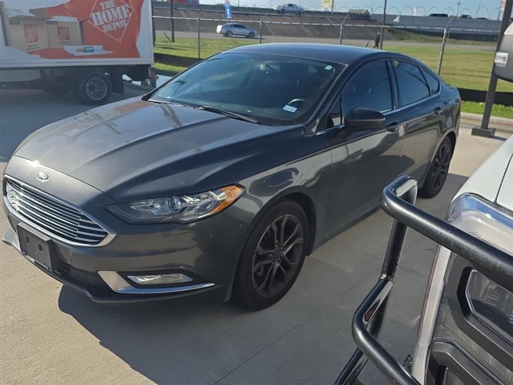 2017 Ford Fusion - Image 2