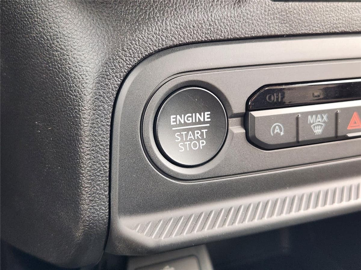 2025 Ford Bronco Sport - Image 16