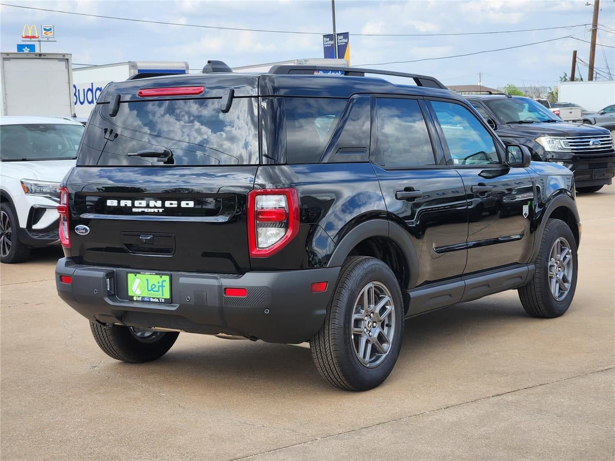 2025 Ford Bronco Sport - Image 4