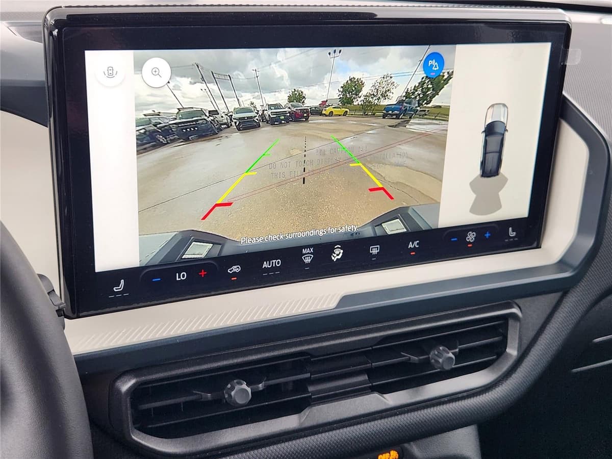 2025 Ford Bronco Sport - Image 13