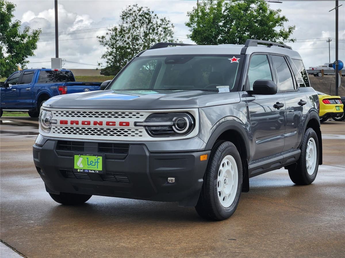 2025 Ford Bronco Sport - Image 2