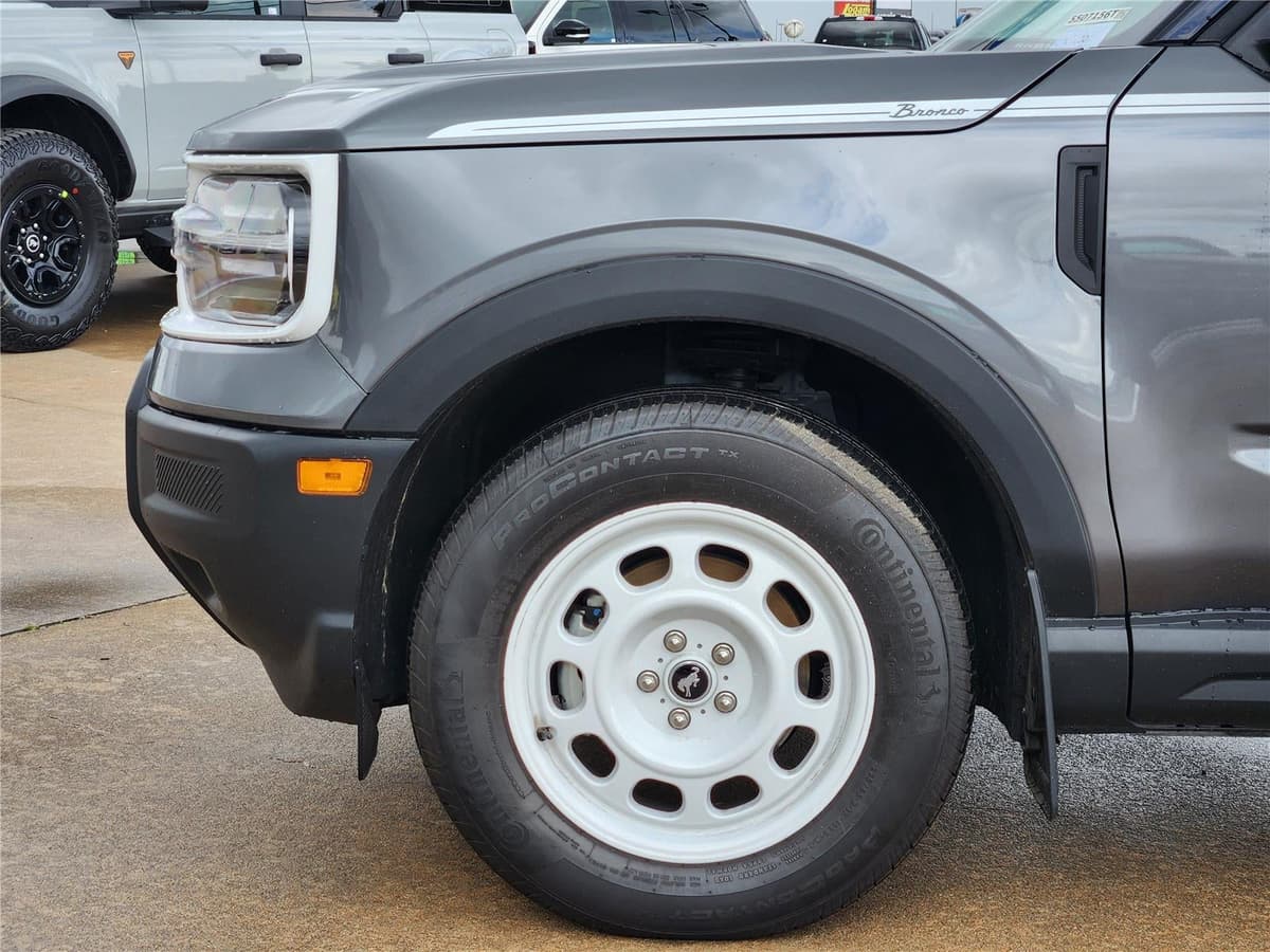 2025 Ford Bronco Sport - Image 6