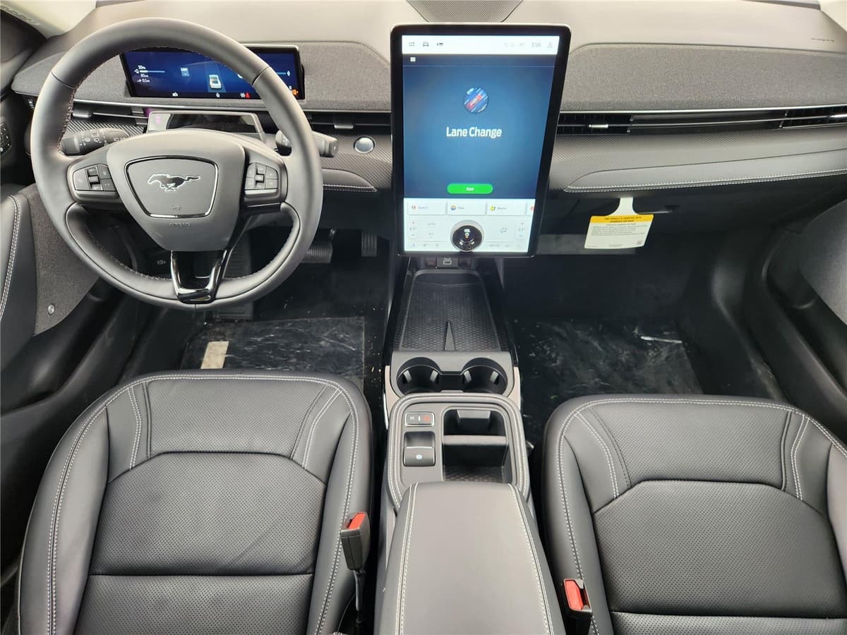 2025 Ford Mustang Mach-E - Image 20