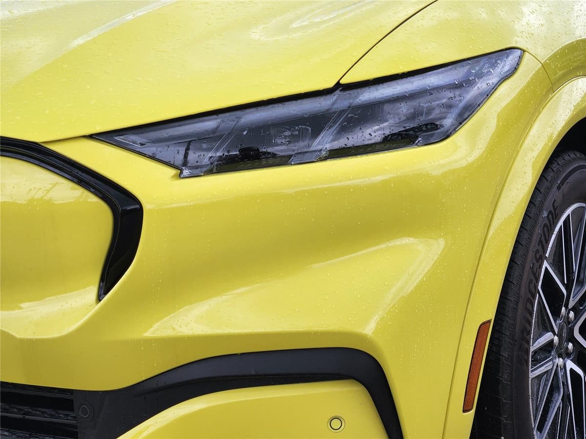 2025 Ford Mustang Mach-E - Image 5