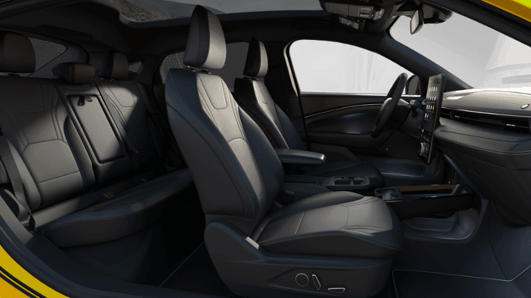 2025 Ford Mustang Mach-E - Image 27