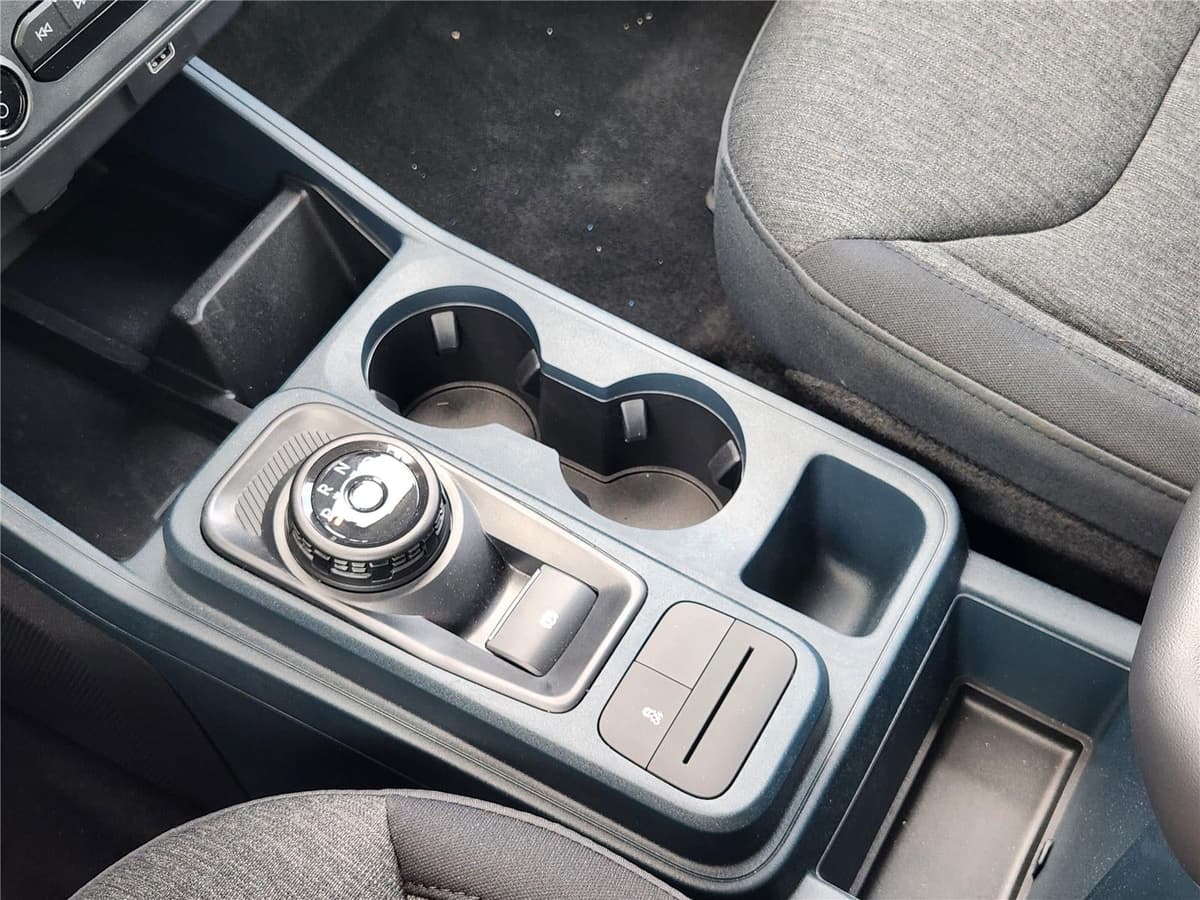 2025 Ford Maverick - Image 15