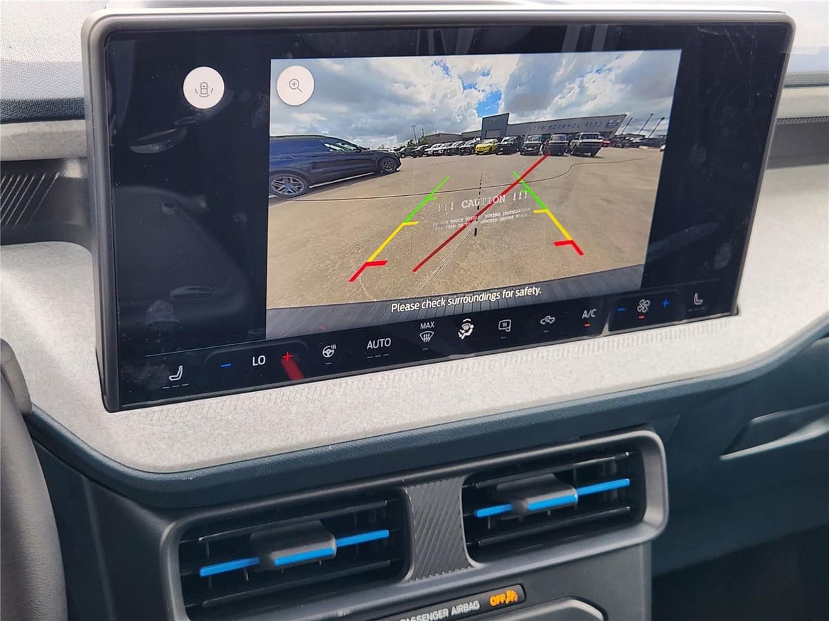 2026 Ford Maverick - Image 13