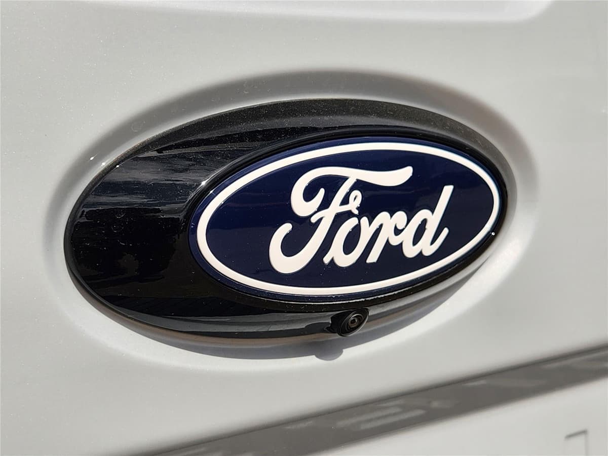 2026 Ford Maverick - Image 8