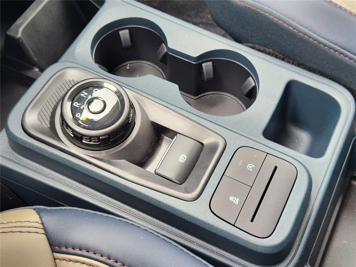 2026 Ford Maverick - Image 15