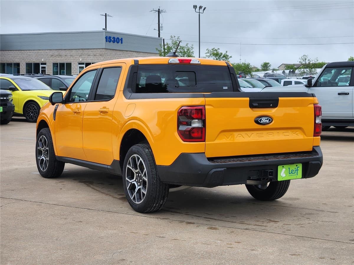 2026 Ford Maverick - Image 3