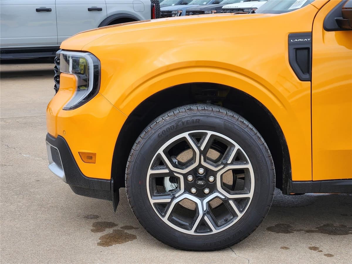 2026 Ford Maverick - Image 6