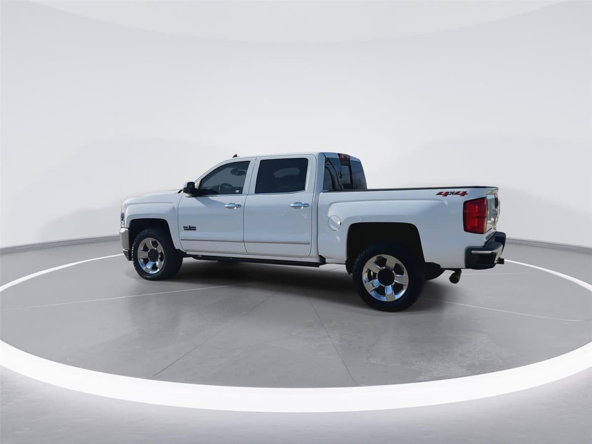 2018 Chevrolet Silverado 1500 - Image 6