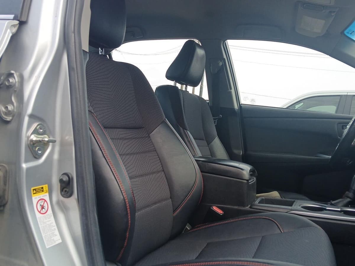 2016 Toyota Camry - Image 7