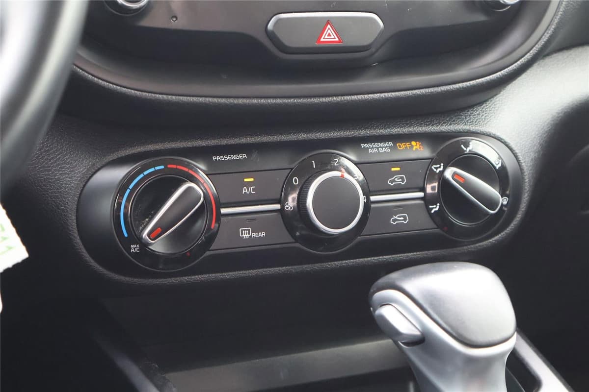 2020 Kia Soul - Image 33