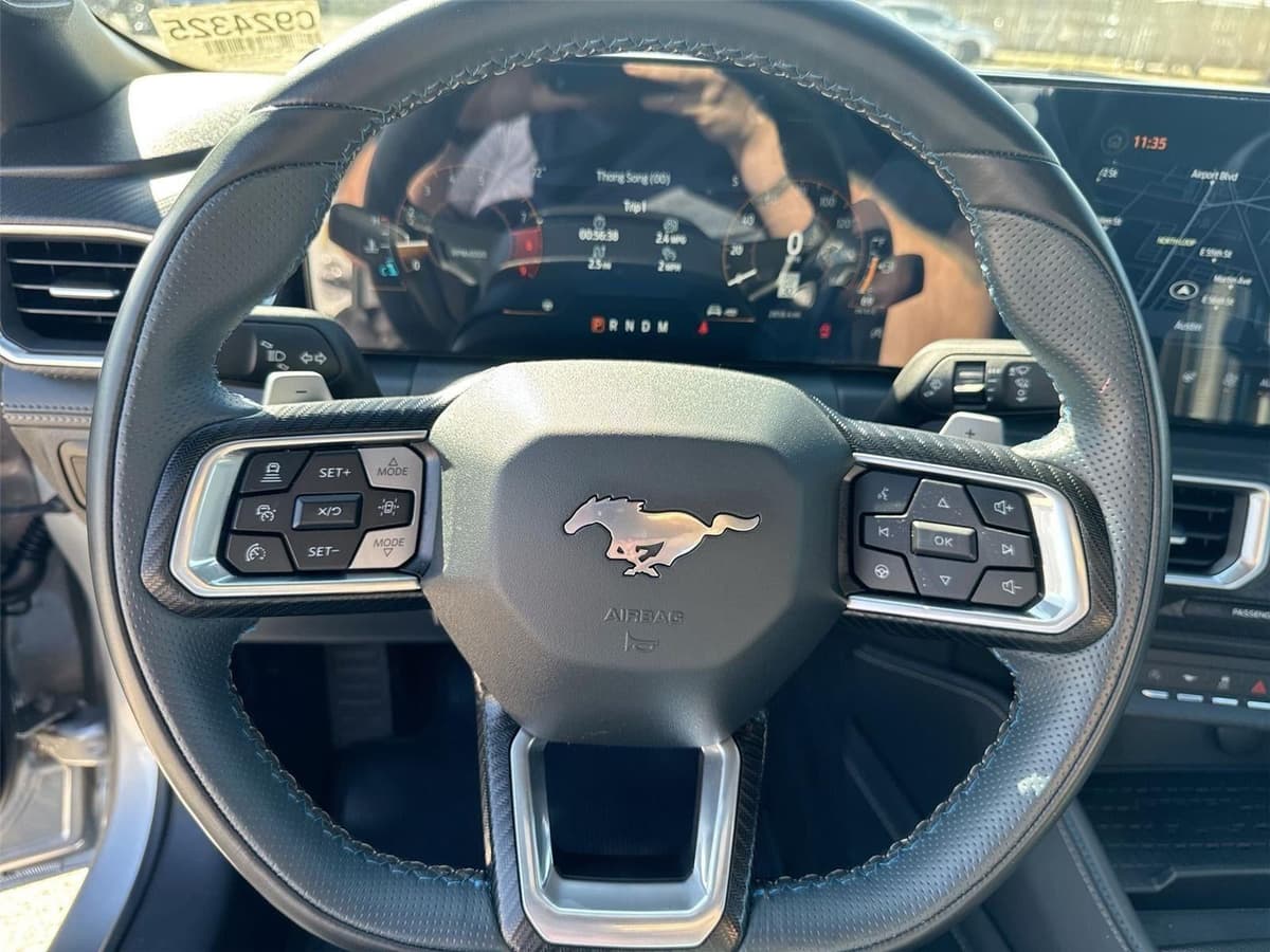 2024 Ford Mustang - Image 11