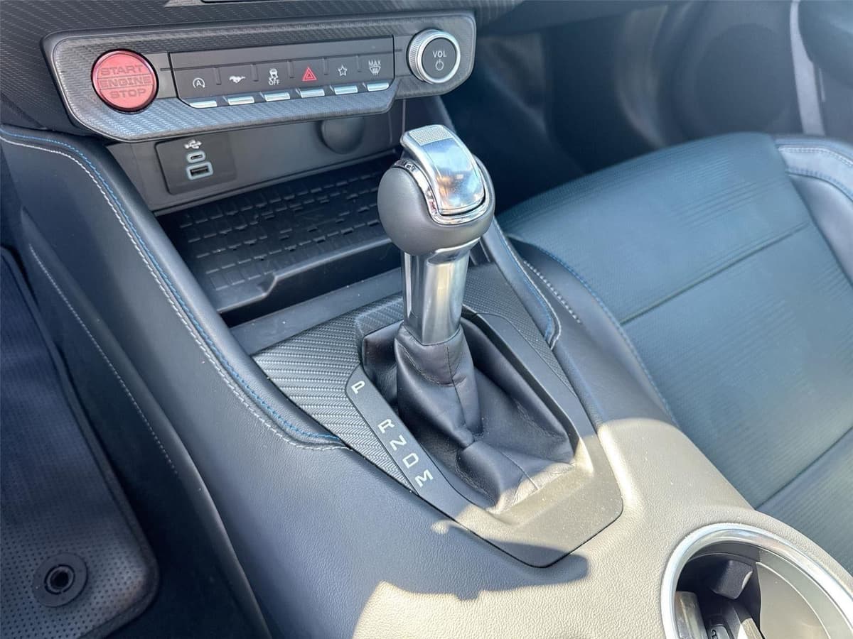 2024 Ford Mustang - Image 22