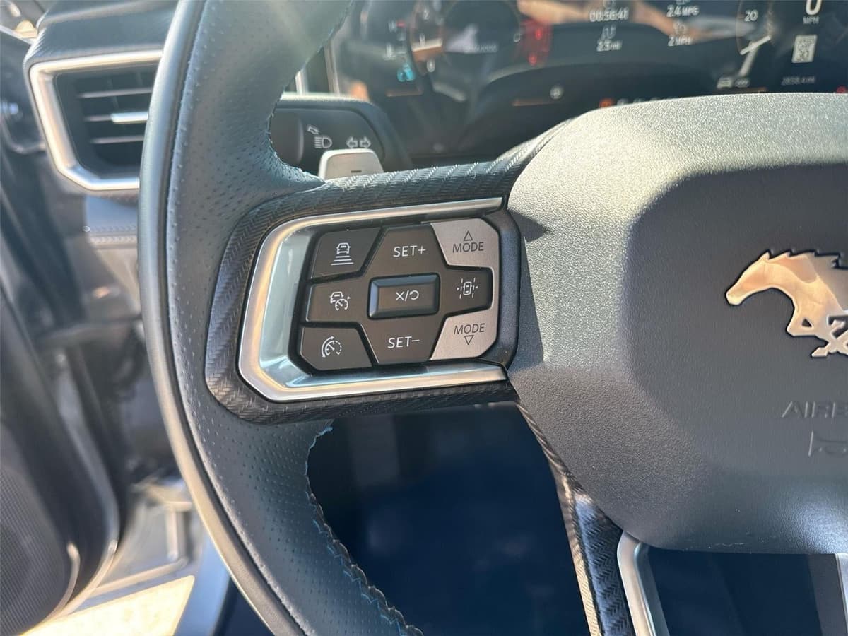 2024 Ford Mustang - Image 28