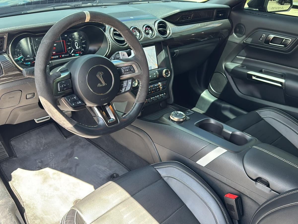 2022 Ford Mustang - Image 27