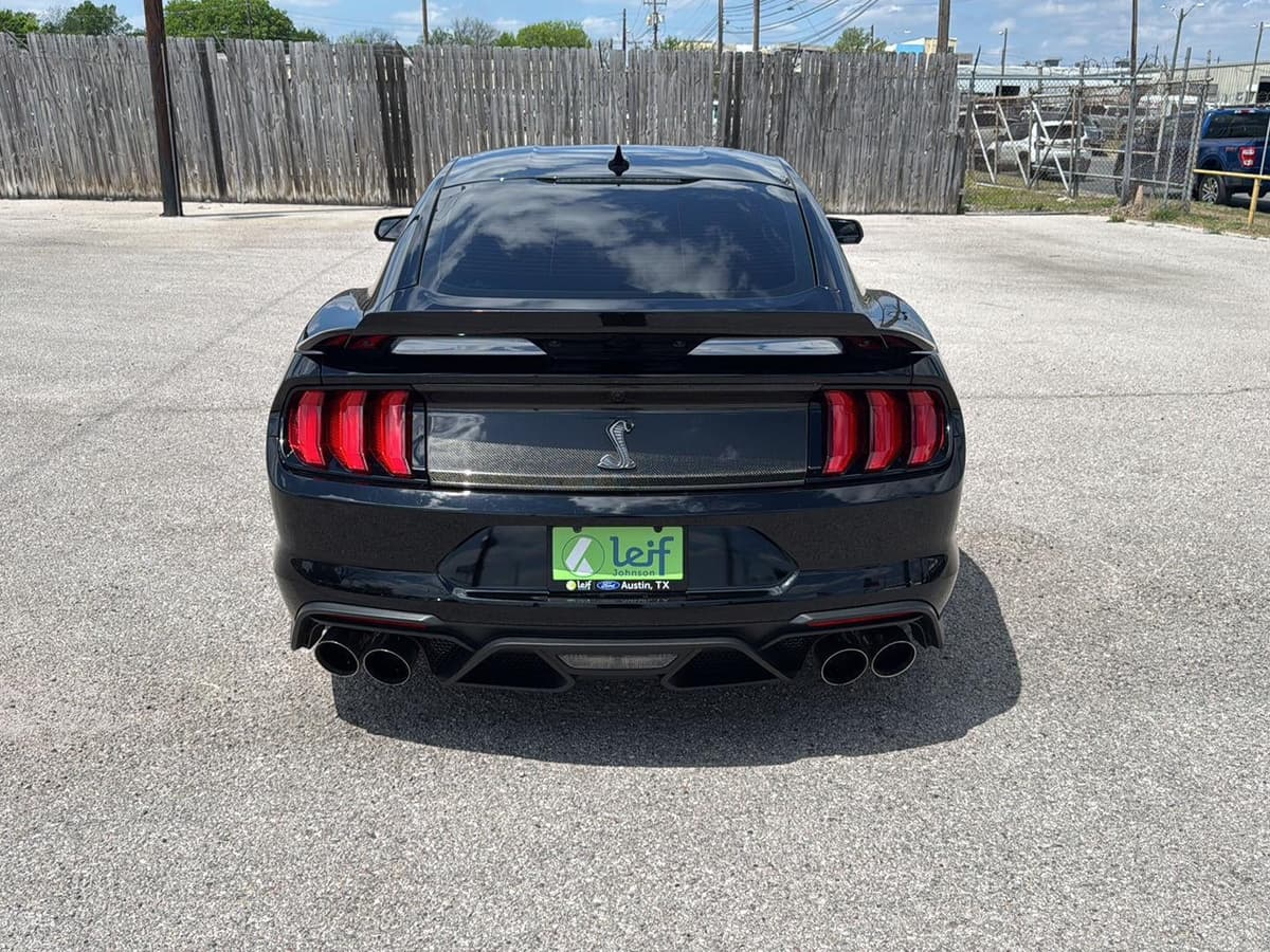 2022 Ford Mustang - Image 6