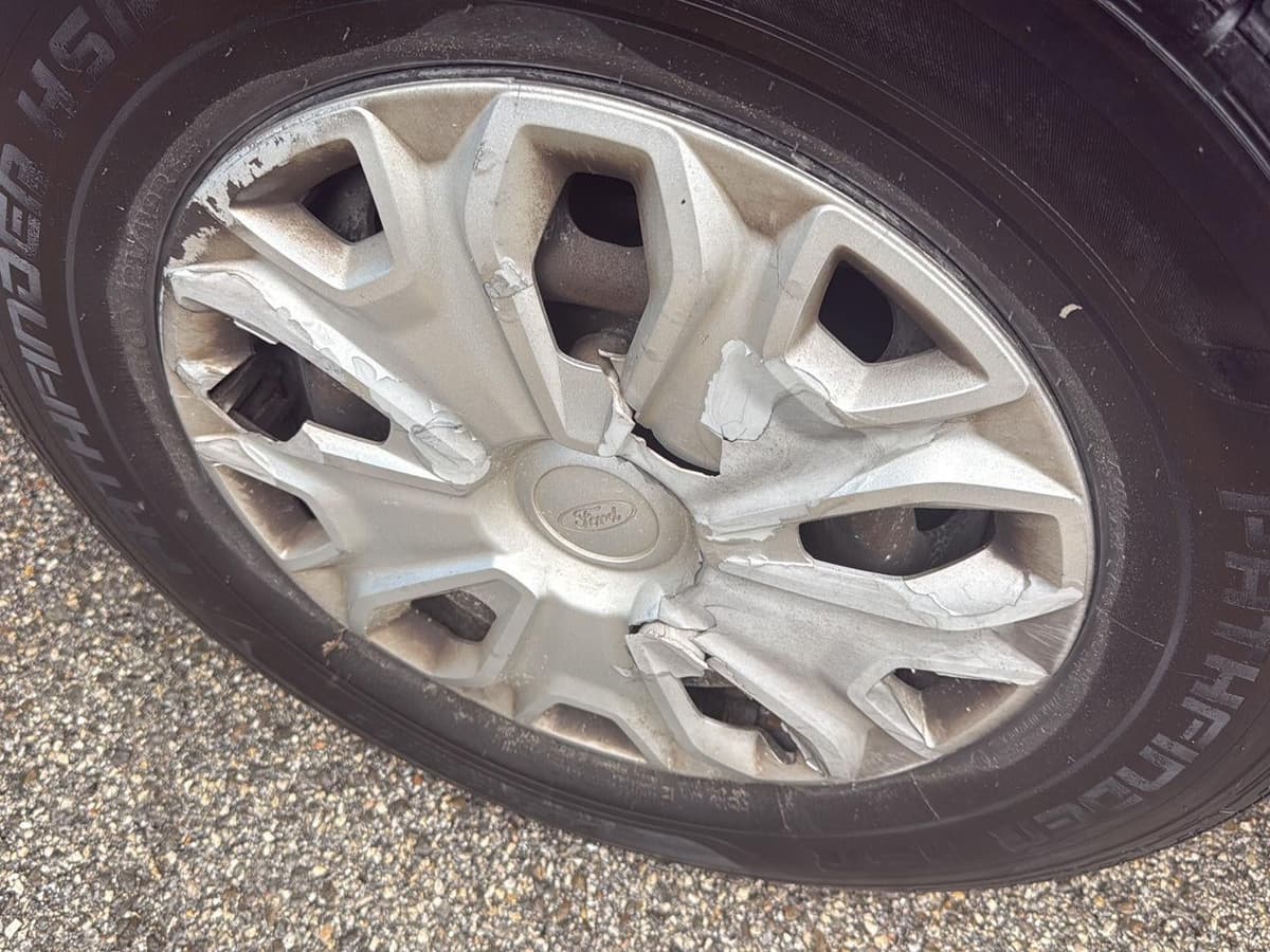 2017 Ford Transit Wagon - Image 9