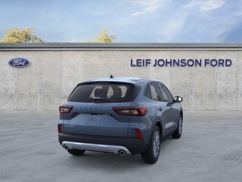 2026 Ford Escape - Image 8