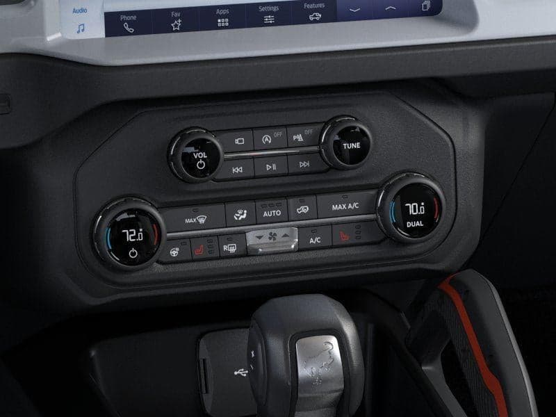 2025 Ford Bronco - Image 16