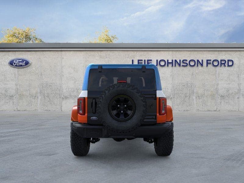 2025 Ford Bronco - Image 5