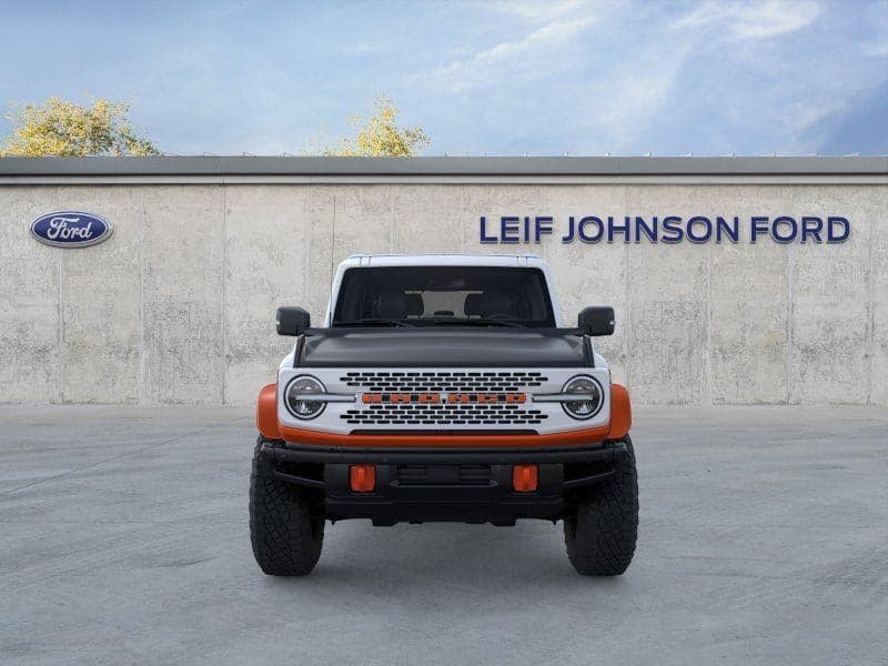2025 Ford Bronco - Image 6