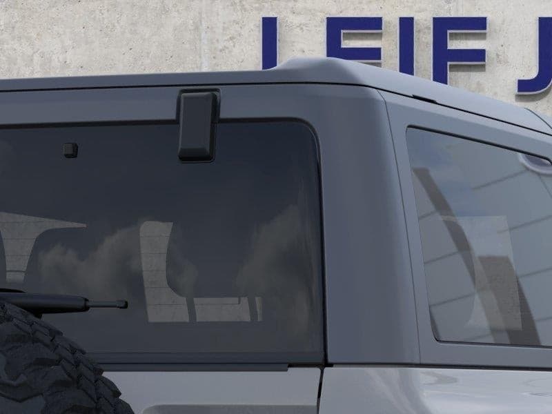 2026 Ford Bronco - Image 25
