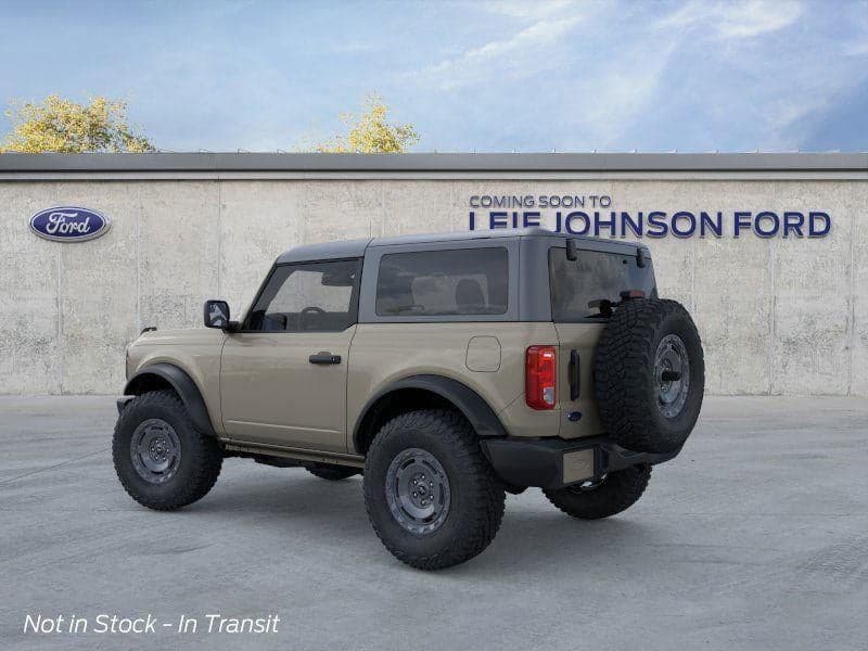 2025 Ford Bronco - Image 4