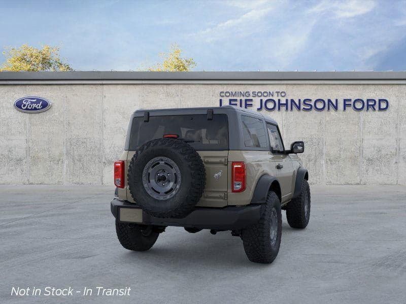 2025 Ford Bronco - Image 8