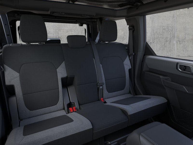 2025 Ford Bronco - Image 11