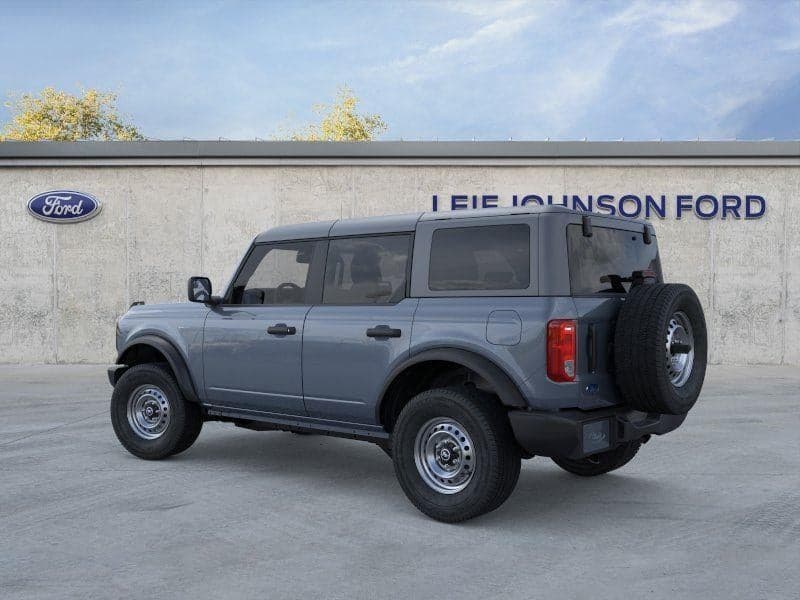2025 Ford Bronco - Image 4